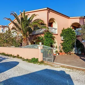 Mare Apartament
